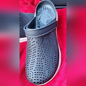 CaliGear Skechers Ultra Go